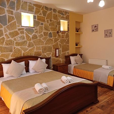 Hotel Agnantio Ioannina Exterior foto